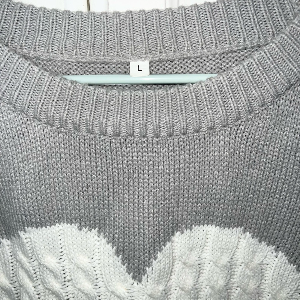 Gray Heart Sweater Large Cozy Knit Crewneck Soft Girl Cottagecore Pullover - Picture 7 of 7